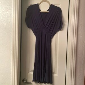 Very flattering navy blue dress